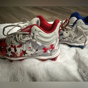 Kids under armour football cleats, size 2y, red and blue
